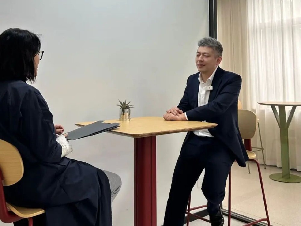 交流互鉴 携手并进——杭州家具商会秘书处一行走访AG手机官方网站入口-AG(中国)
家具